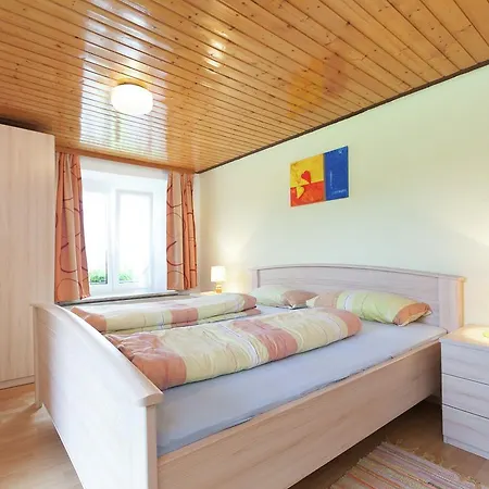 Tatil Evi Cozy Farmhouse In Unteribach Germany With Balcony Ibach